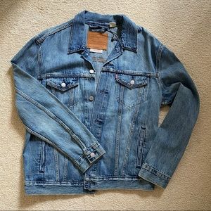 Levi’s Premium Trucker Jean Jacket